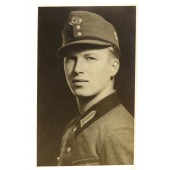 Foto del RAD Truppführer con un berretto con l'insegna dell'unità